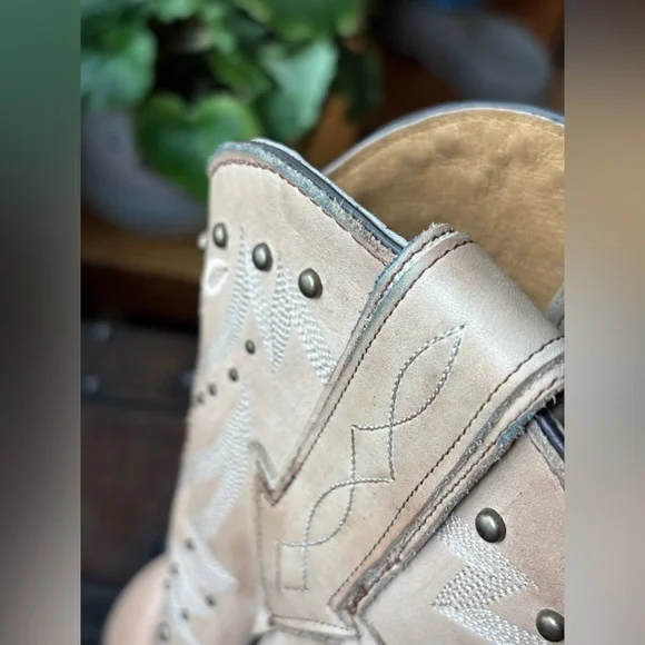 Idyllwind Leather Boots - Picture 8 of 13